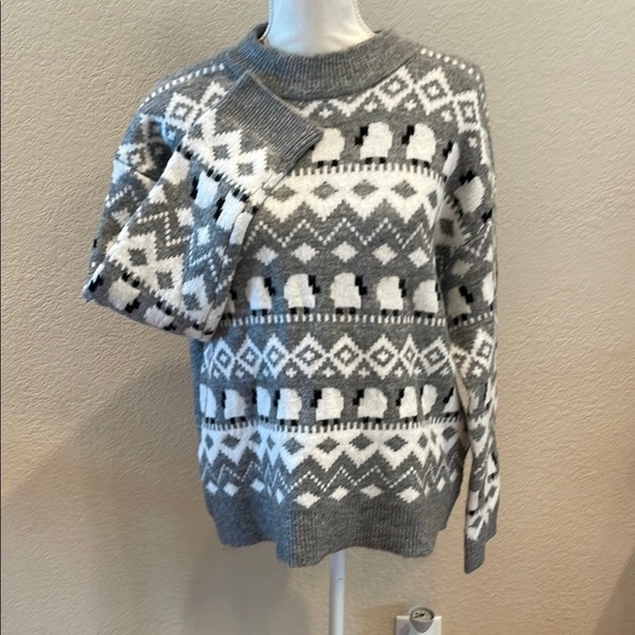 Gray and White Crewneck Sweater with Nordic Patterns - Picture 1 of 5